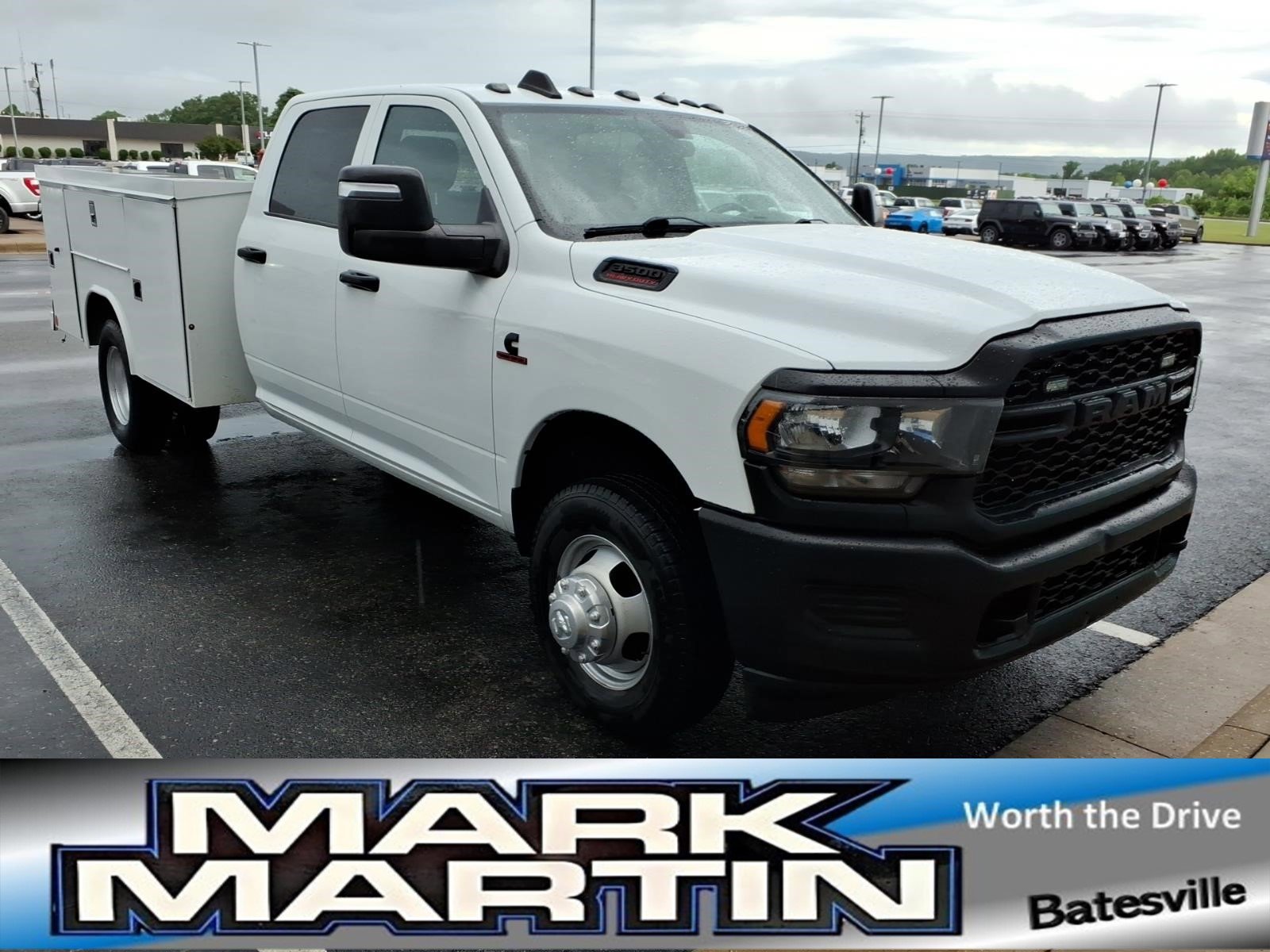 Used 2023 RAM 3500 Tradesman AWD/4WD image 1