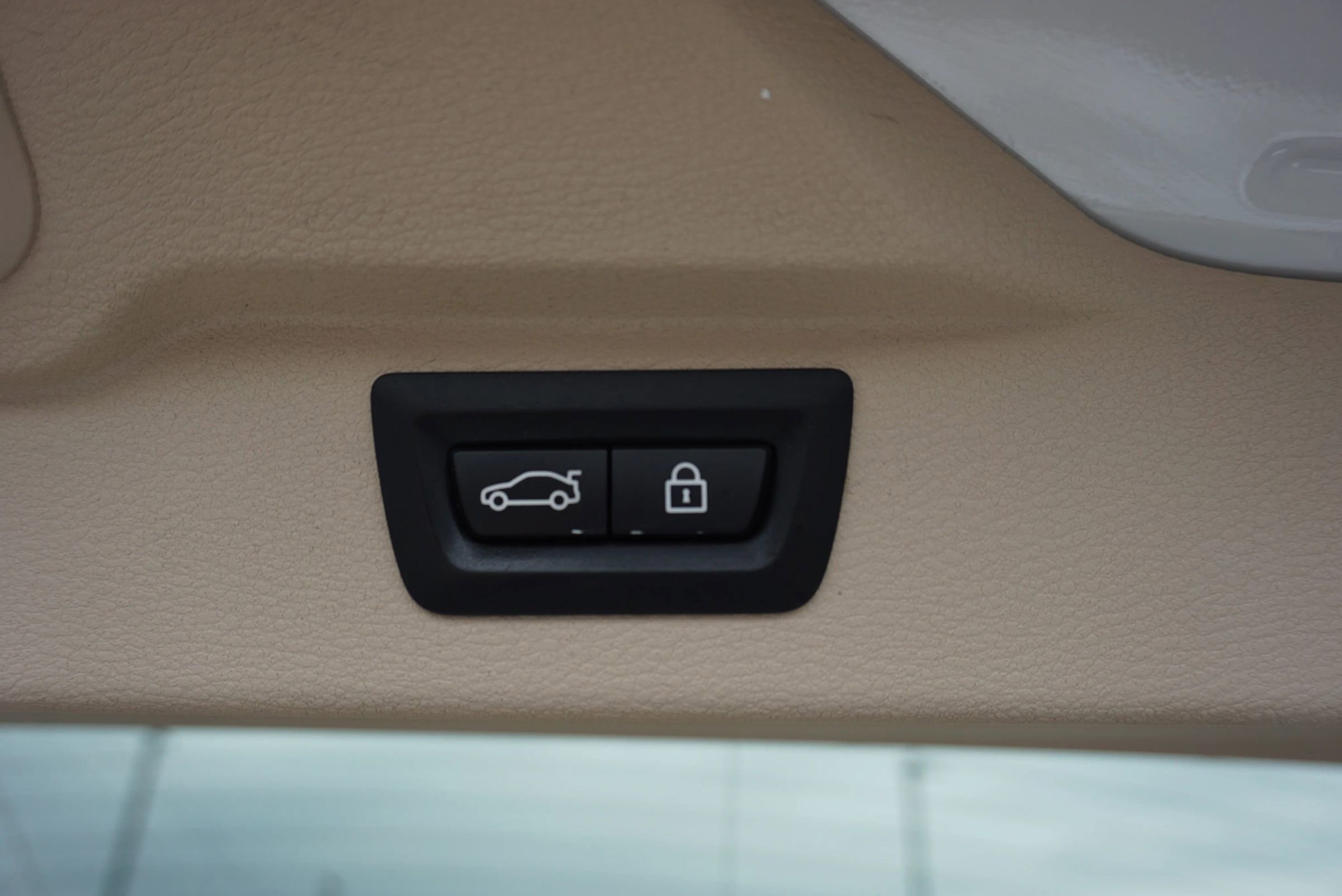 Used 2015 BMW X5 xDrive35d image 19