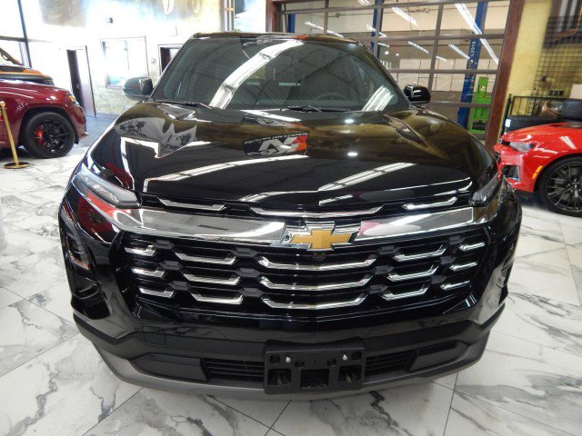 Used 2026 Chevrolet Equinox LT w/ Convenience Package II image 2