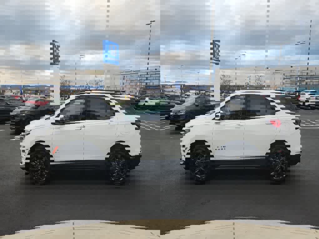 Used 2022 Chevrolet Equinox RS image 5