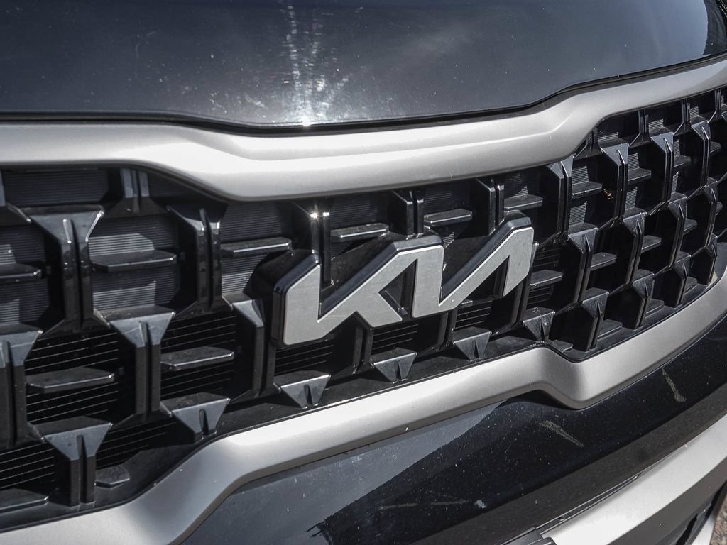Used 2023 Kia Telluride EX X-Line AWD/4WD image 11