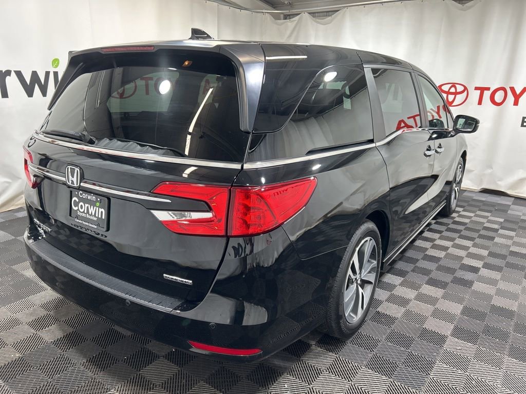 Used 2024 Honda Odyssey Touring image 8