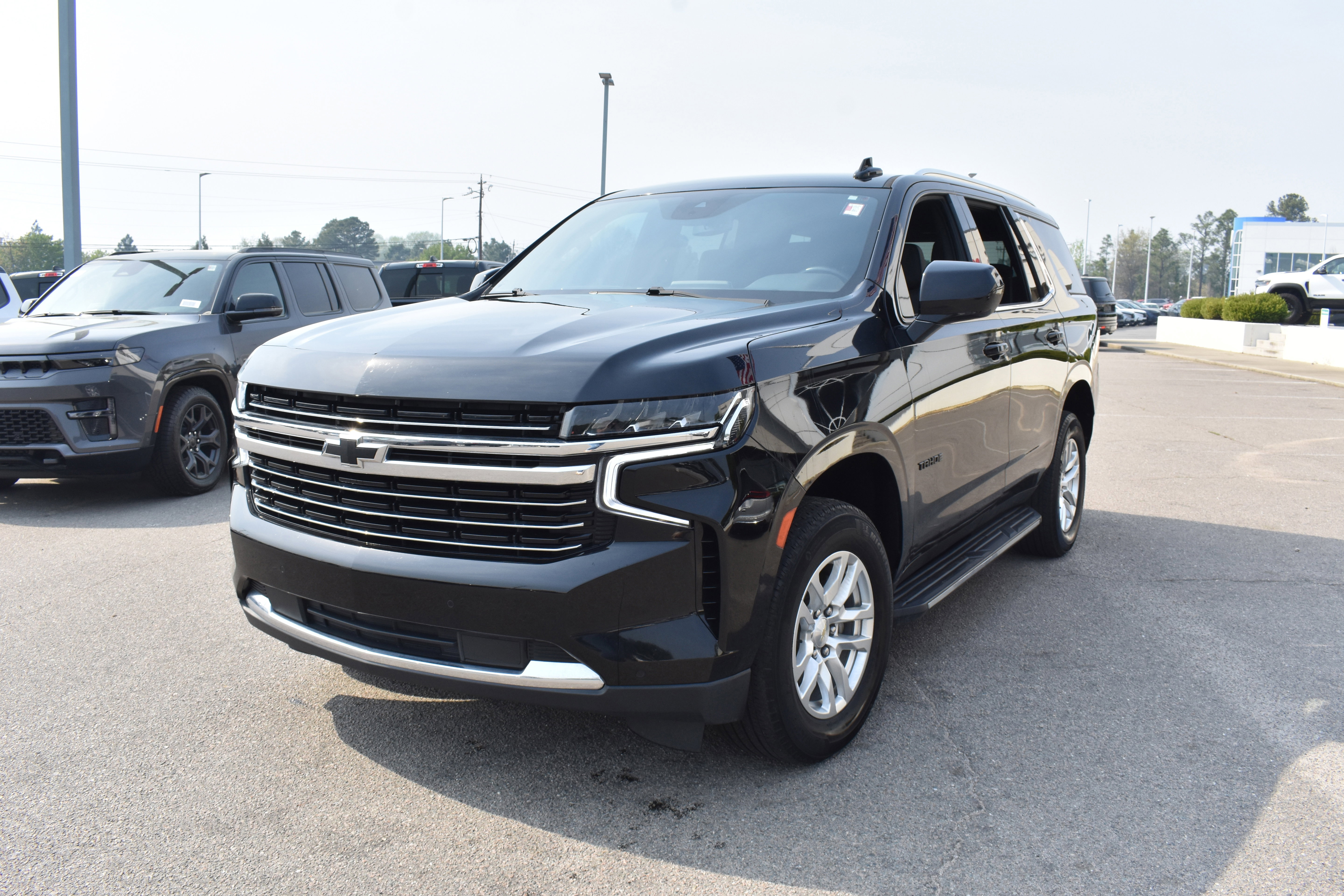 Used 2023 Chevrolet Tahoe LT image 5