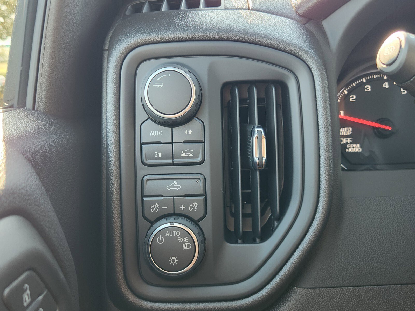 New 2026 Chevrolet Silverado 1500 Custom image 13