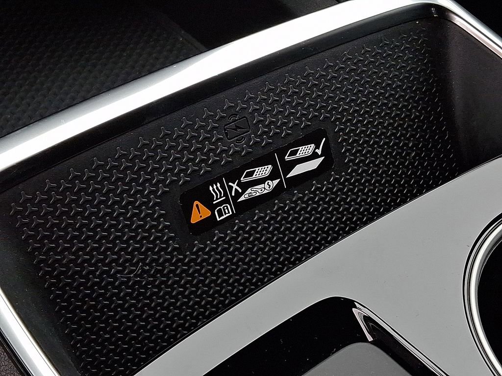 Used 2026 Chevrolet Equinox LT w/ Convenience Package II image 23