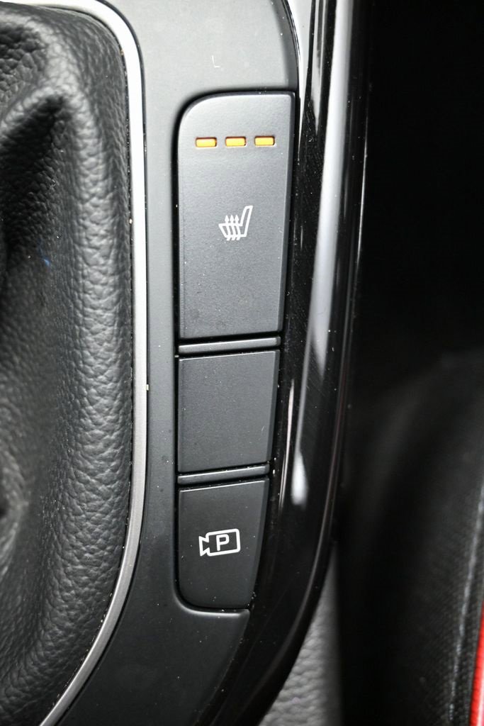 Used 2022 Kia Forte GT image 29