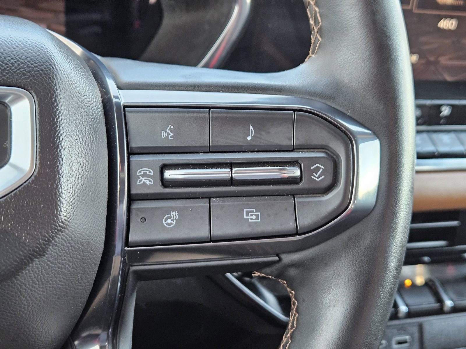 Used 2023 GMC Canyon AT4 w/ AT4 Premium Package image 27