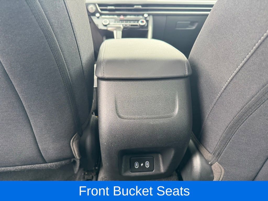 Used 2025 Hyundai Sonata SE FWD image 17