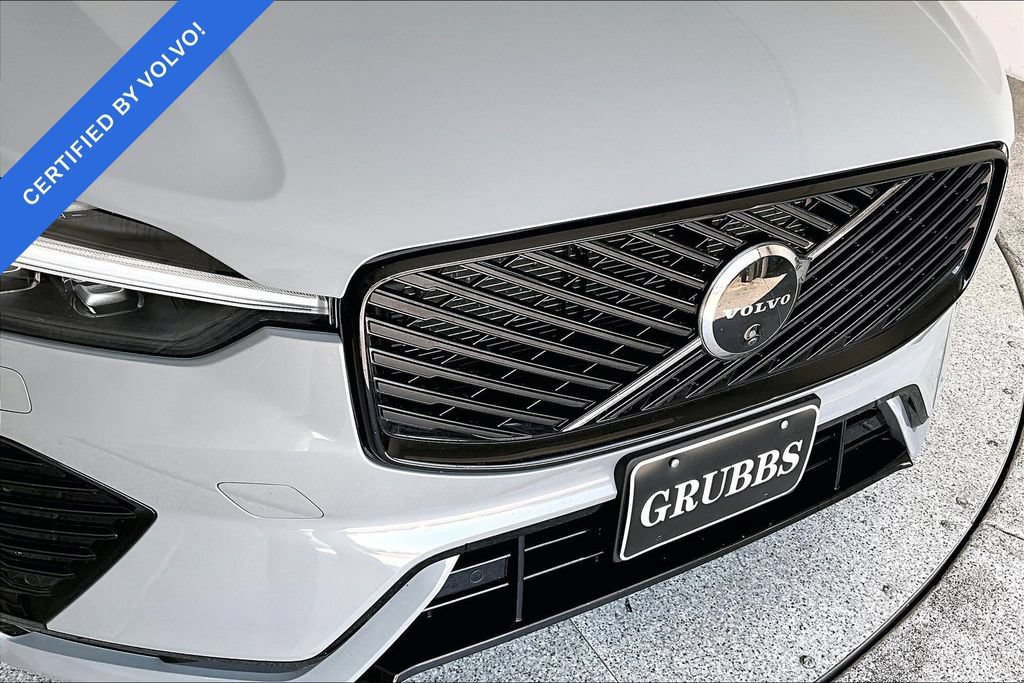 Certified 2026 Volvo XC60 B5 Plus AWD/4WD image 38
