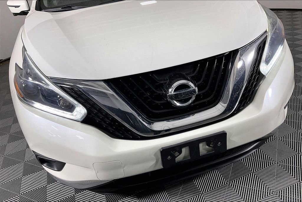 Used 2018 Nissan Murano SL w/ Moonroof Package image 38