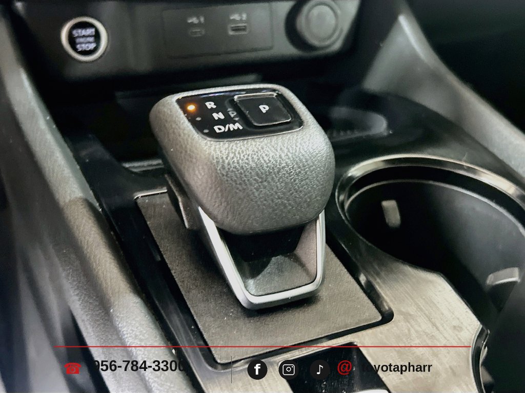 Used 2023 Nissan Rogue SV w/ SV Premium B Package FWD image 15
