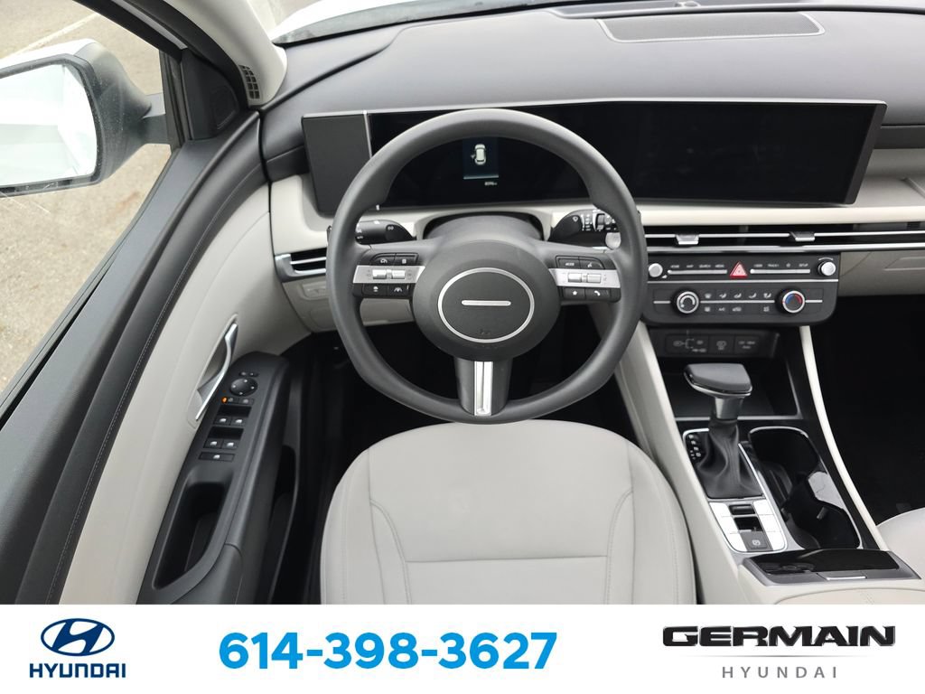 Certified 2026 Hyundai Tucson SE FWD image 17