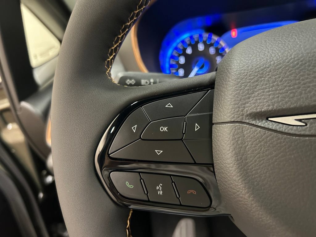 New 2027 Chrysler Pacifica Pinnacle AWD/4WD image 22