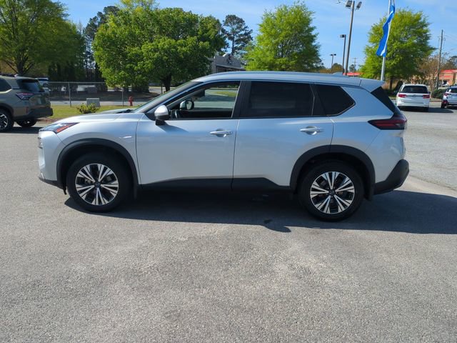 Used 2023 Nissan Rogue SV w/ SV Premium Package FWD image 6