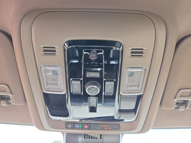 New 2026 GMC Yukon XL Denali RWD image 32