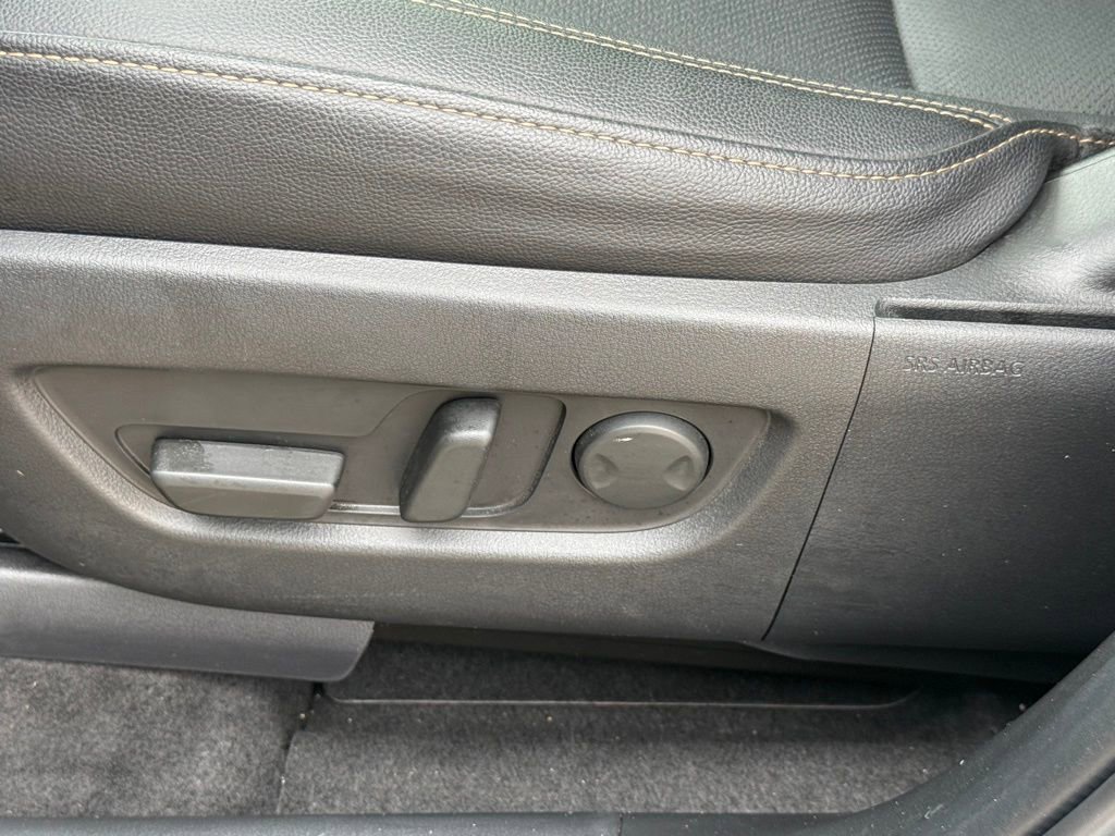 Used 2024 MAZDA CX-90 Plug-In Hybrid w/ Premium Pkg image 29