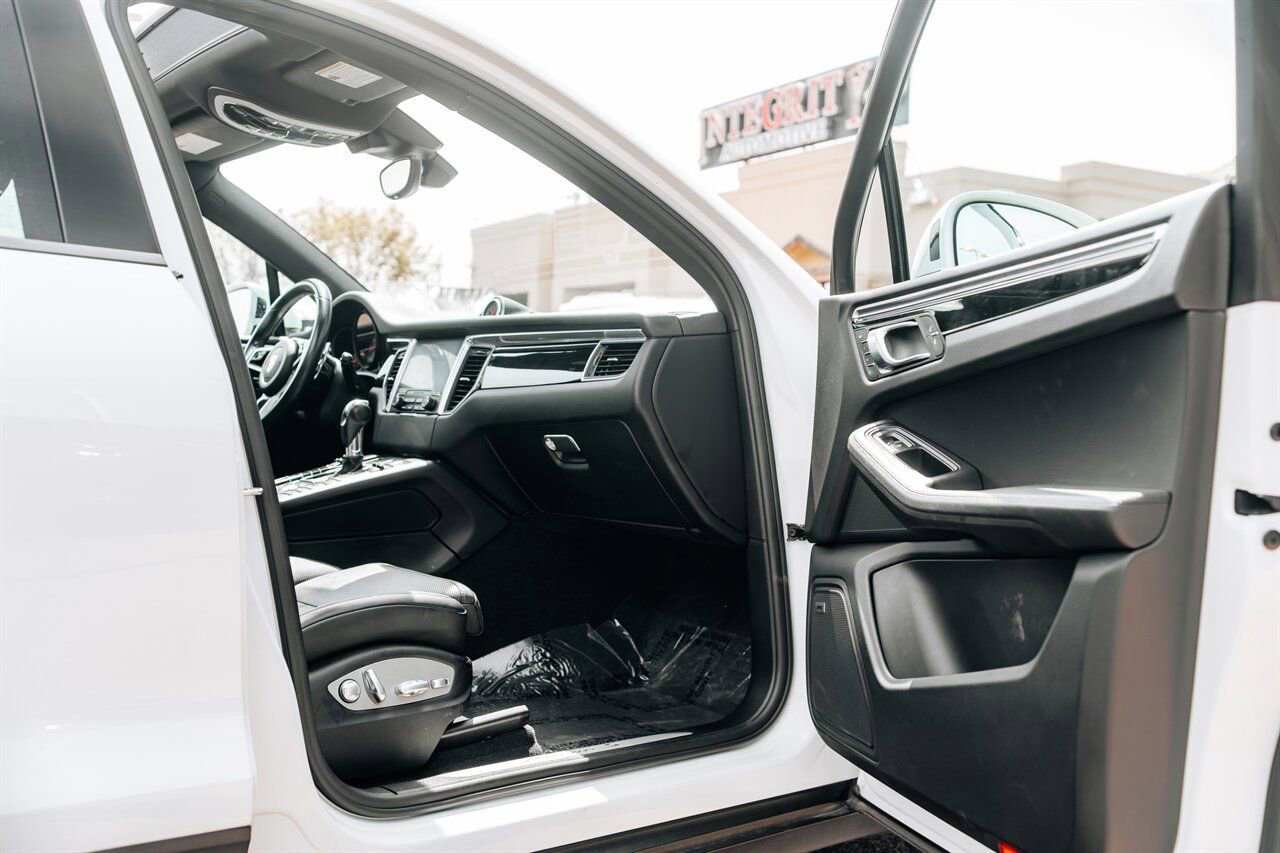 Used 2018 Porsche Macan S image 49