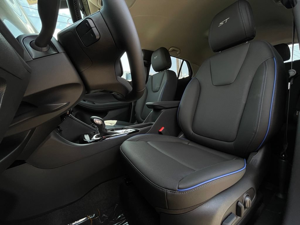 New 2026 Buick Encore GX Sport Touring w/ Advanced Technology Package FWD image 23