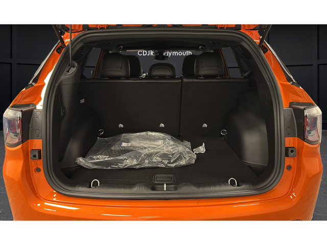 New 2026 Jeep Compass Latitude AWD/4WD image 36