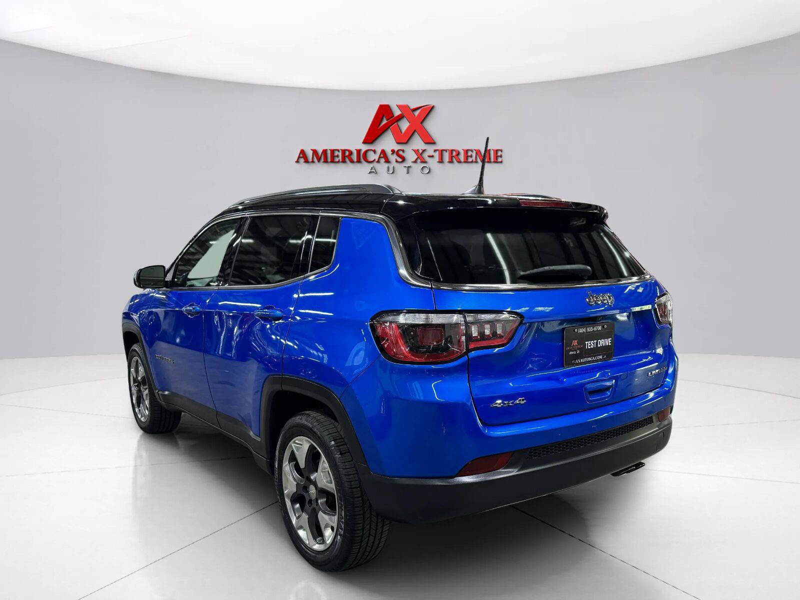 Used 2019 Jeep Compass Limited AWD/4WD image 5