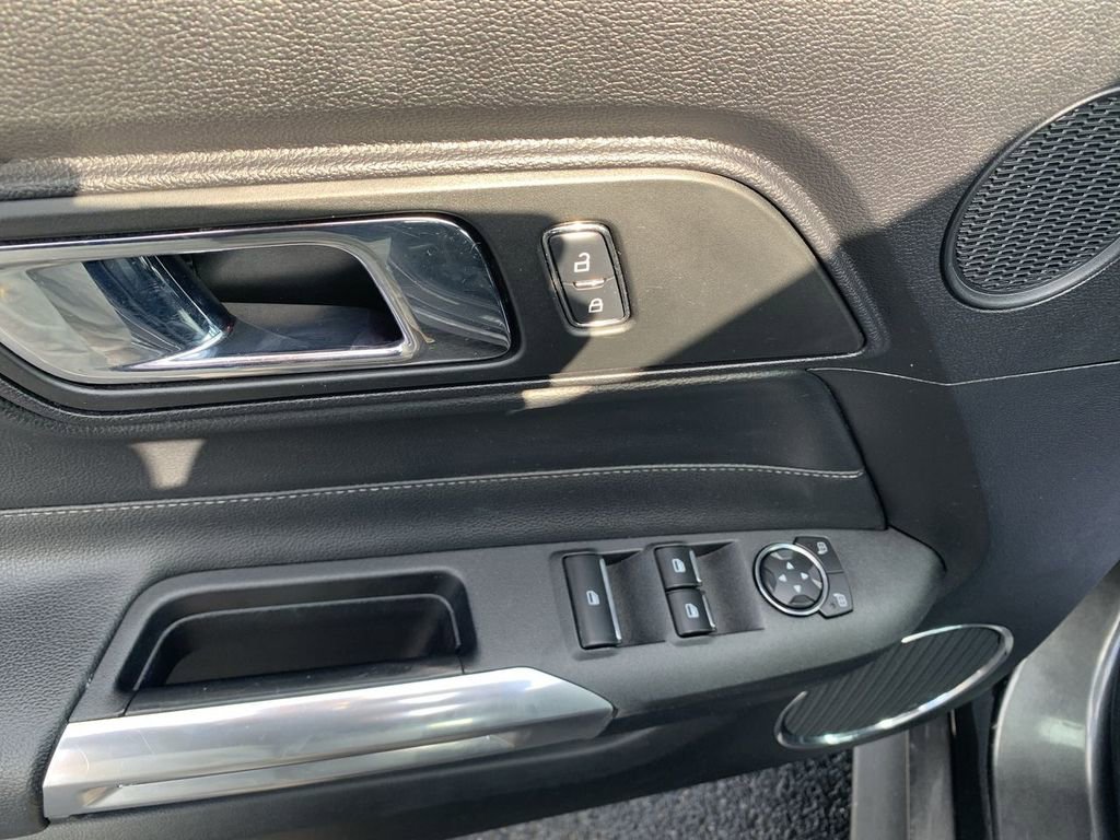 Used 2017 Ford Mustang Premium RWD image 12
