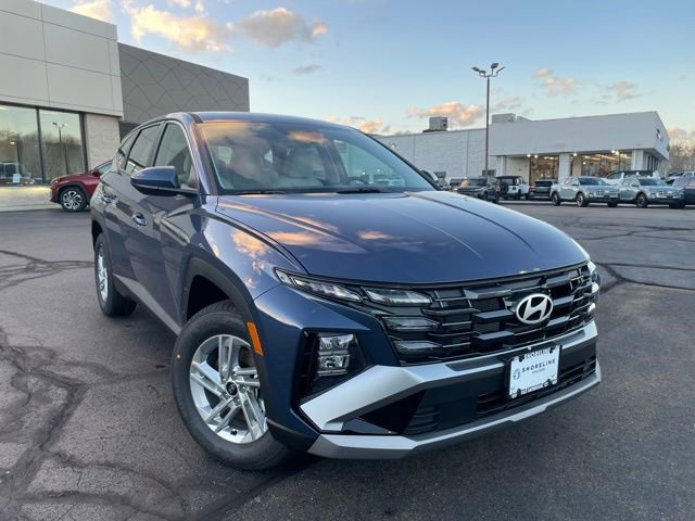 New 2026 Hyundai Tucson SE image 3