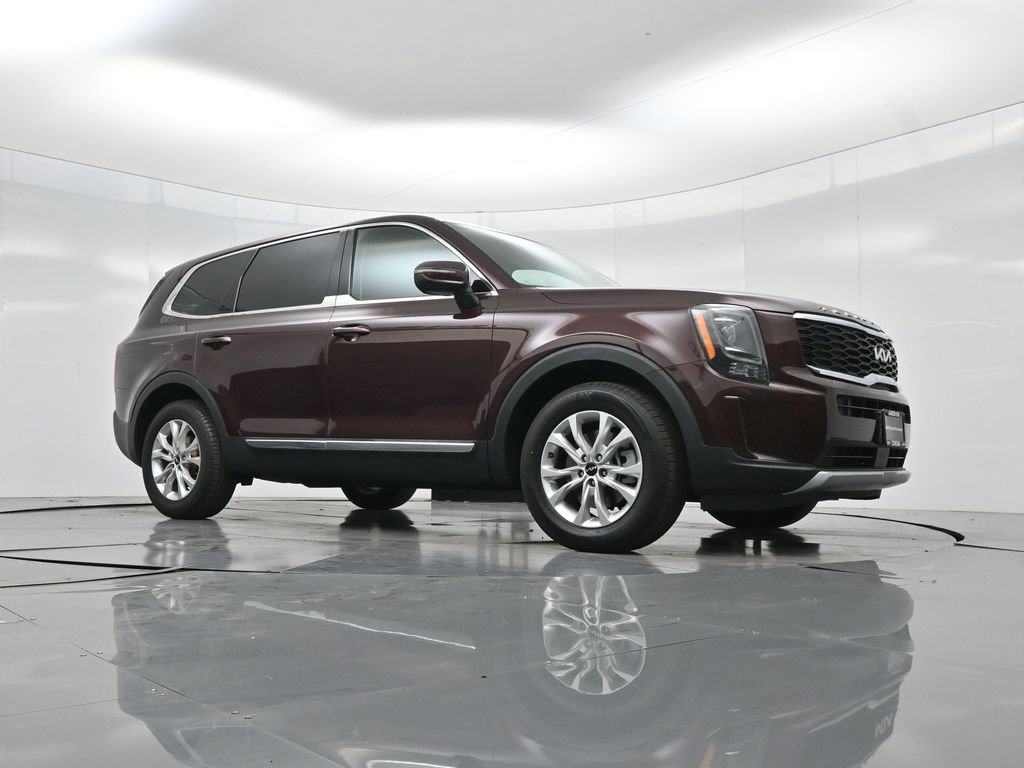 Certified 2022 Kia Telluride LX image 37