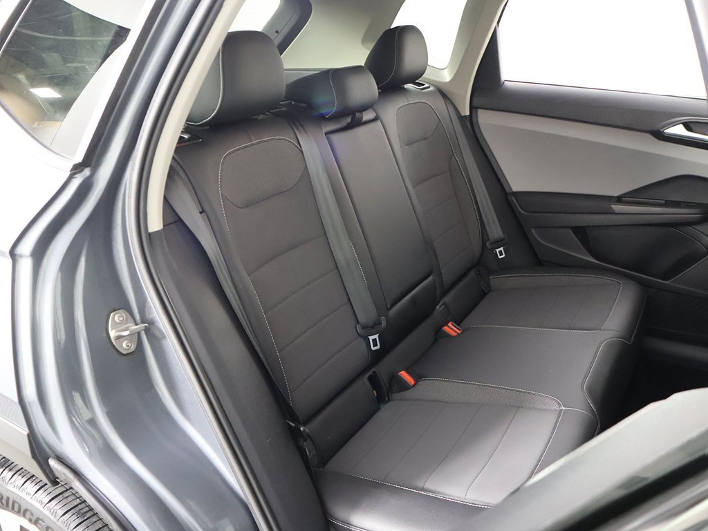 Used 2022 Volkswagen Taos SE image 30