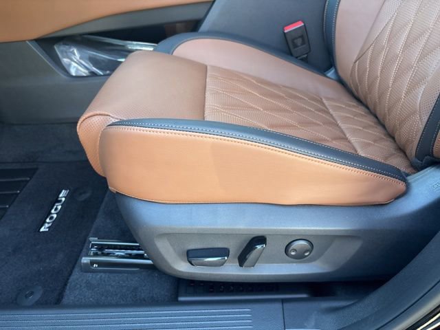 New 2026 Nissan Rogue Platinum w/ Platinum Premium Package image 14