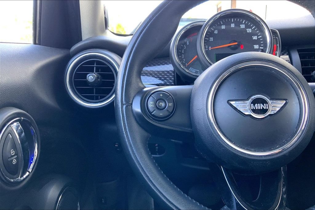 Used 2018 MINI Cooper S FWD image 17