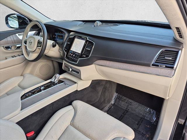 Used 2023 Volvo XC90 T8 Ultimate w/ Lounge Package AWD/4WD image 24