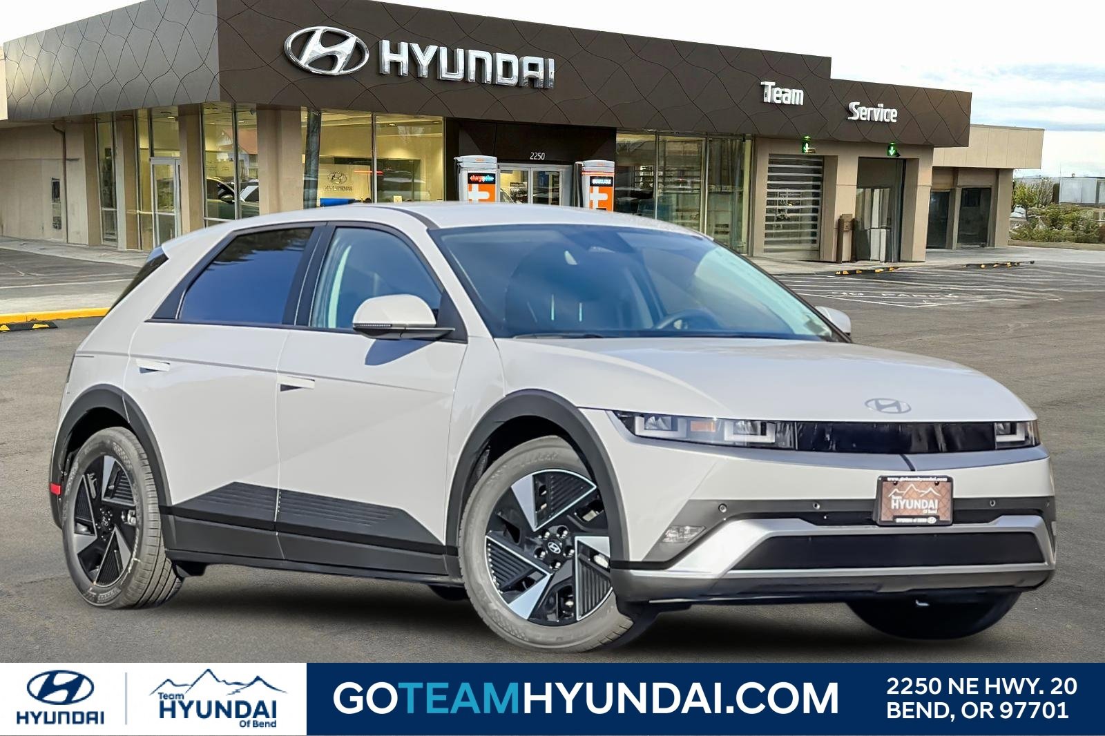 New 2026 Hyundai Ioniq 5 SEL image 1