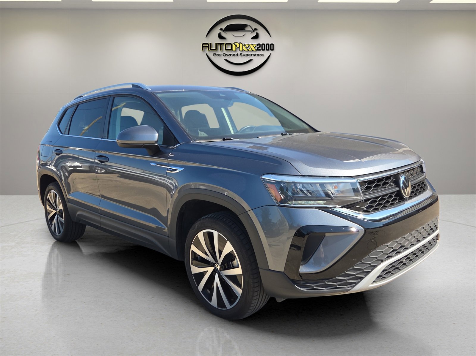 Used 2024 Volkswagen Taos SE