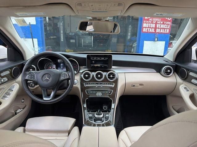 Used 2018 Mercedes-Benz C 300 Sedan image 18