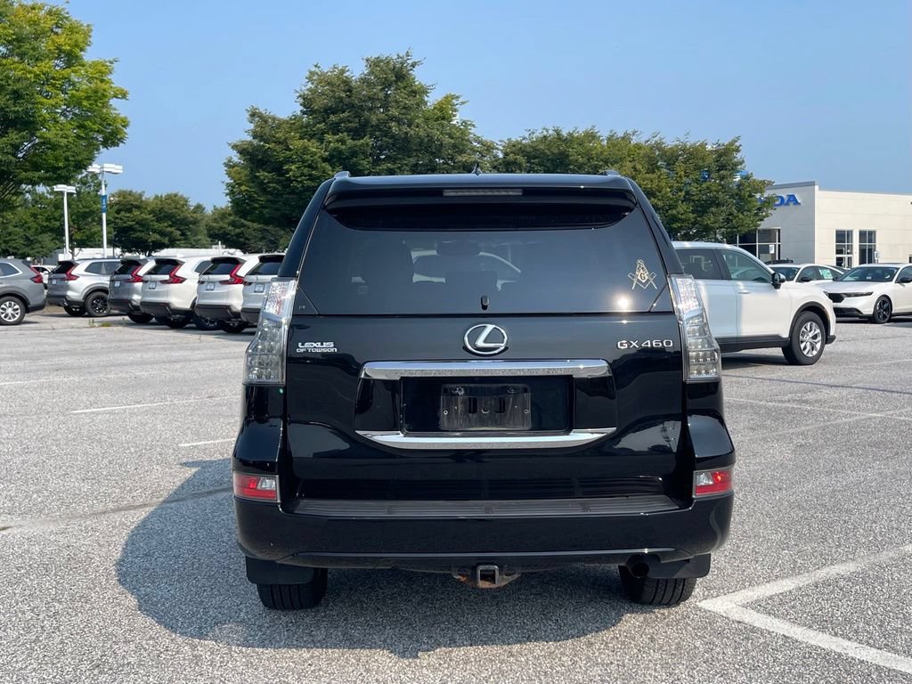 Used 2018 Lexus GX 460 w/ Preferred Accessory Package AWD/4WD image 8