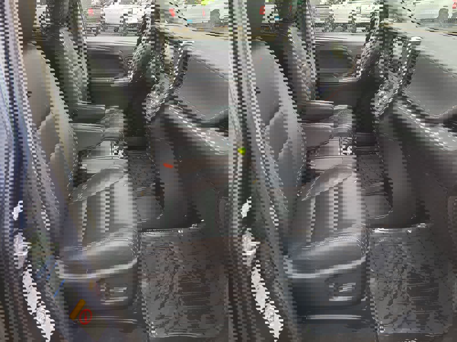 Used 2019 Toyota Sienna SE w/ SE Preferred Package AWD/4WD image 22