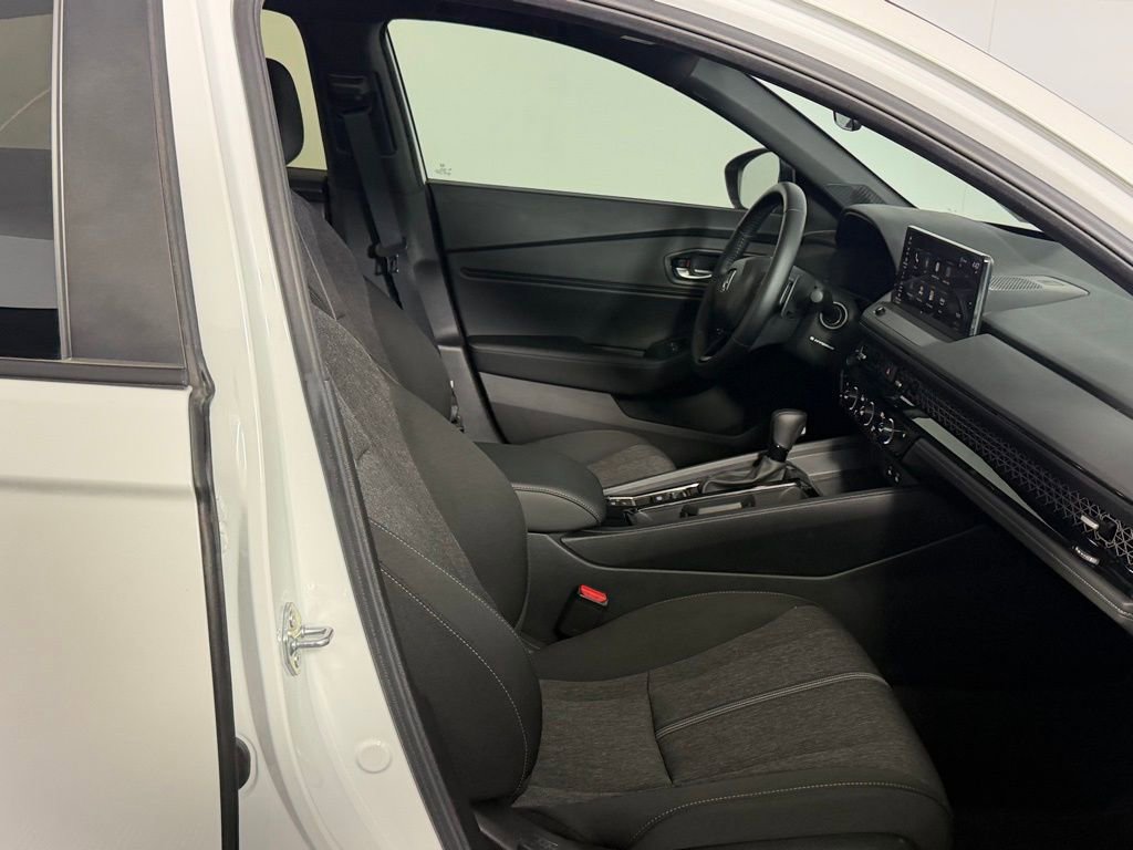 Used 2025 Honda Accord Sport image 28