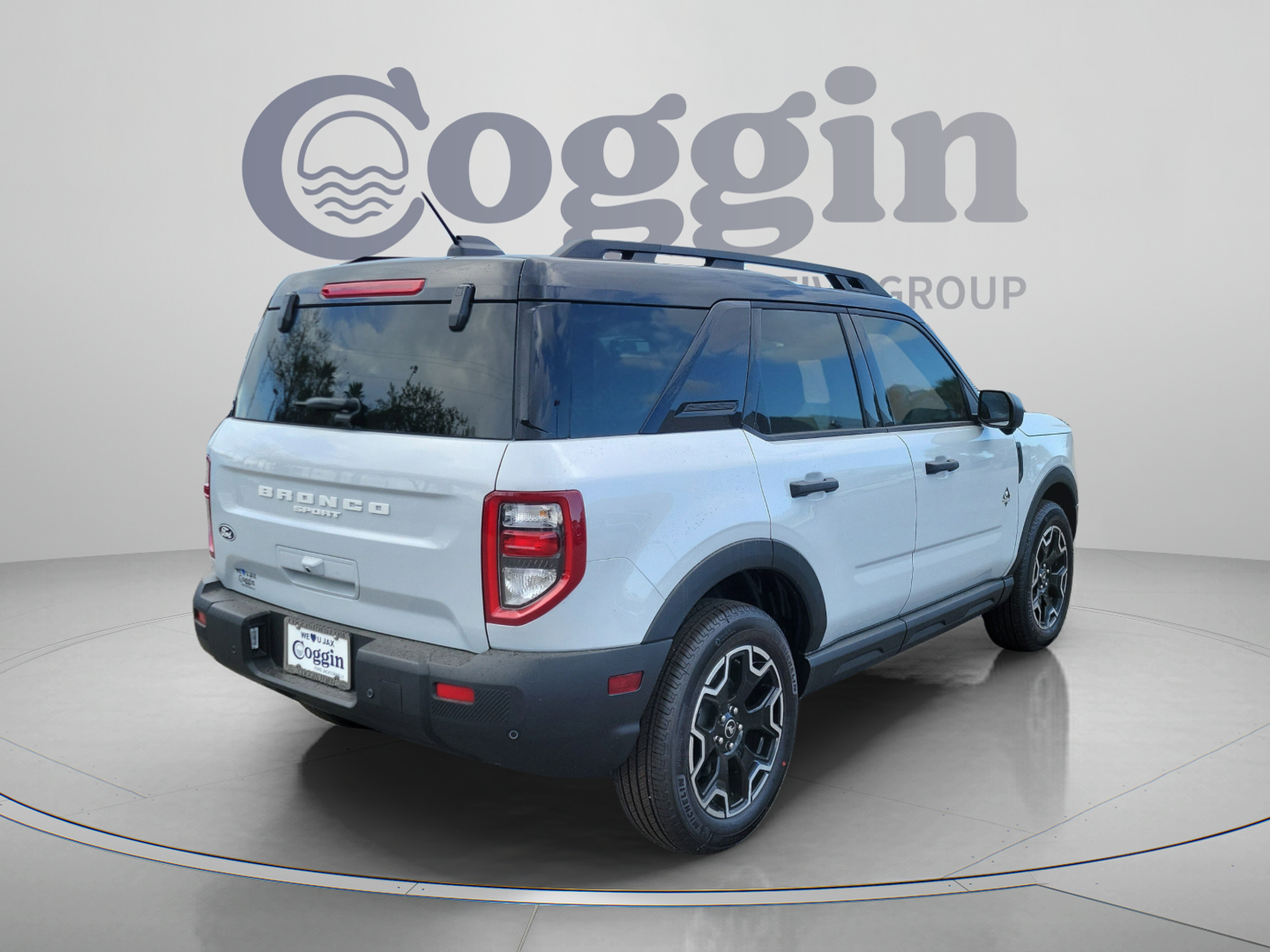 New 2026 Ford Bronco Sport Outer Banks w/ Outer Banks Tech Package+ AWD/4WD image 4