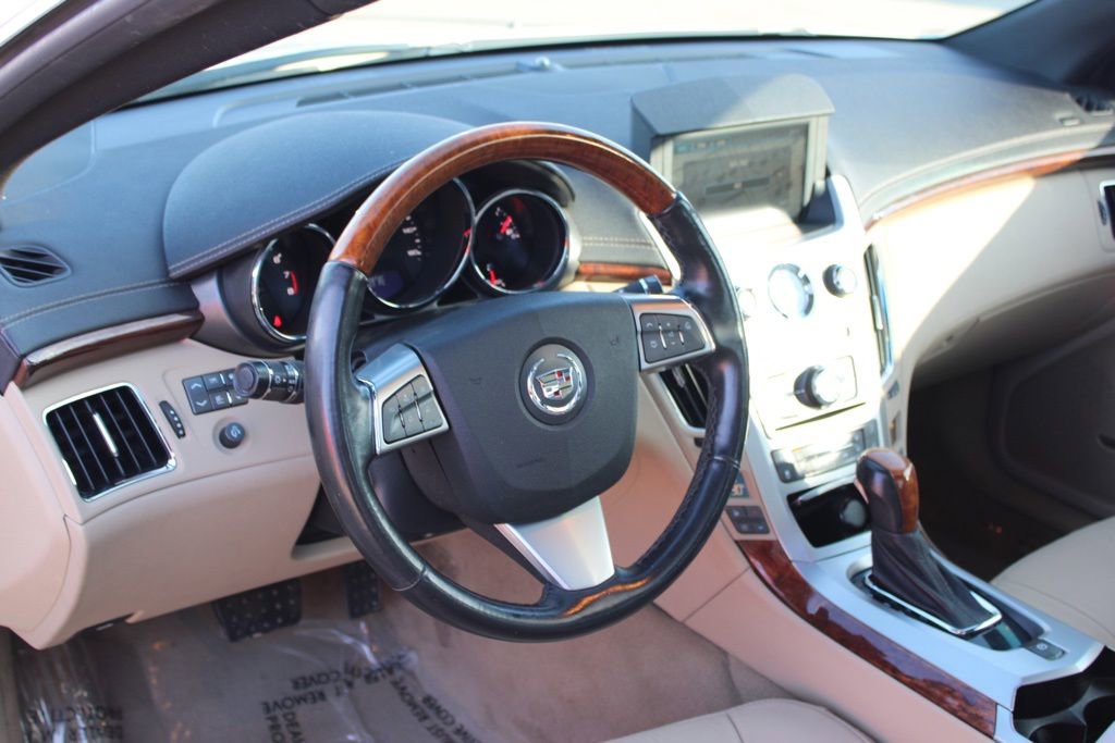 Used 2011 Cadillac CTS Premium image 16