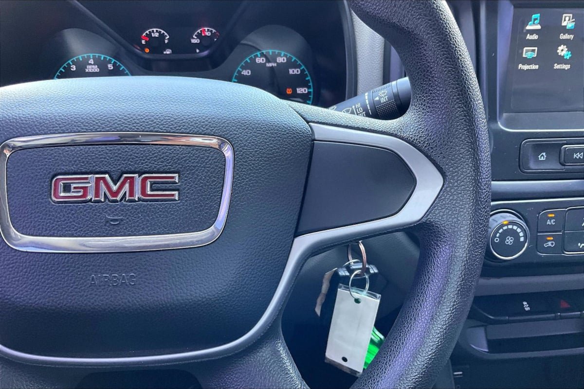 Used 2018 GMC Canyon 2WD Crew Cab w/ Convenience Package image 20