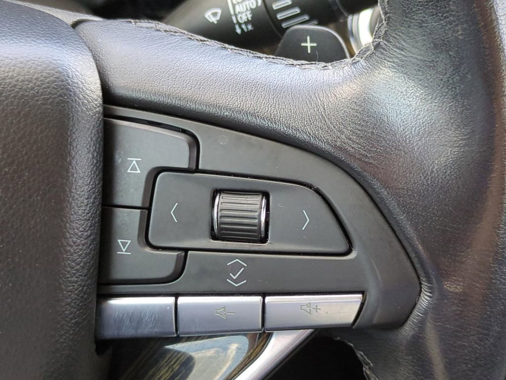 Used 2021 Cadillac XT6 Premium Luxury w/ LPO, Floor Liner Package image 24