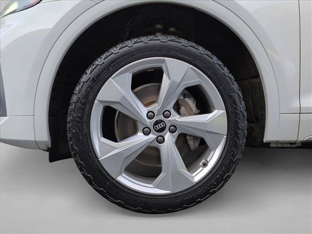 Used 2021 Audi Q5 2.0T Premium Plus w/ Premium Plus Package AWD/4WD image 26
