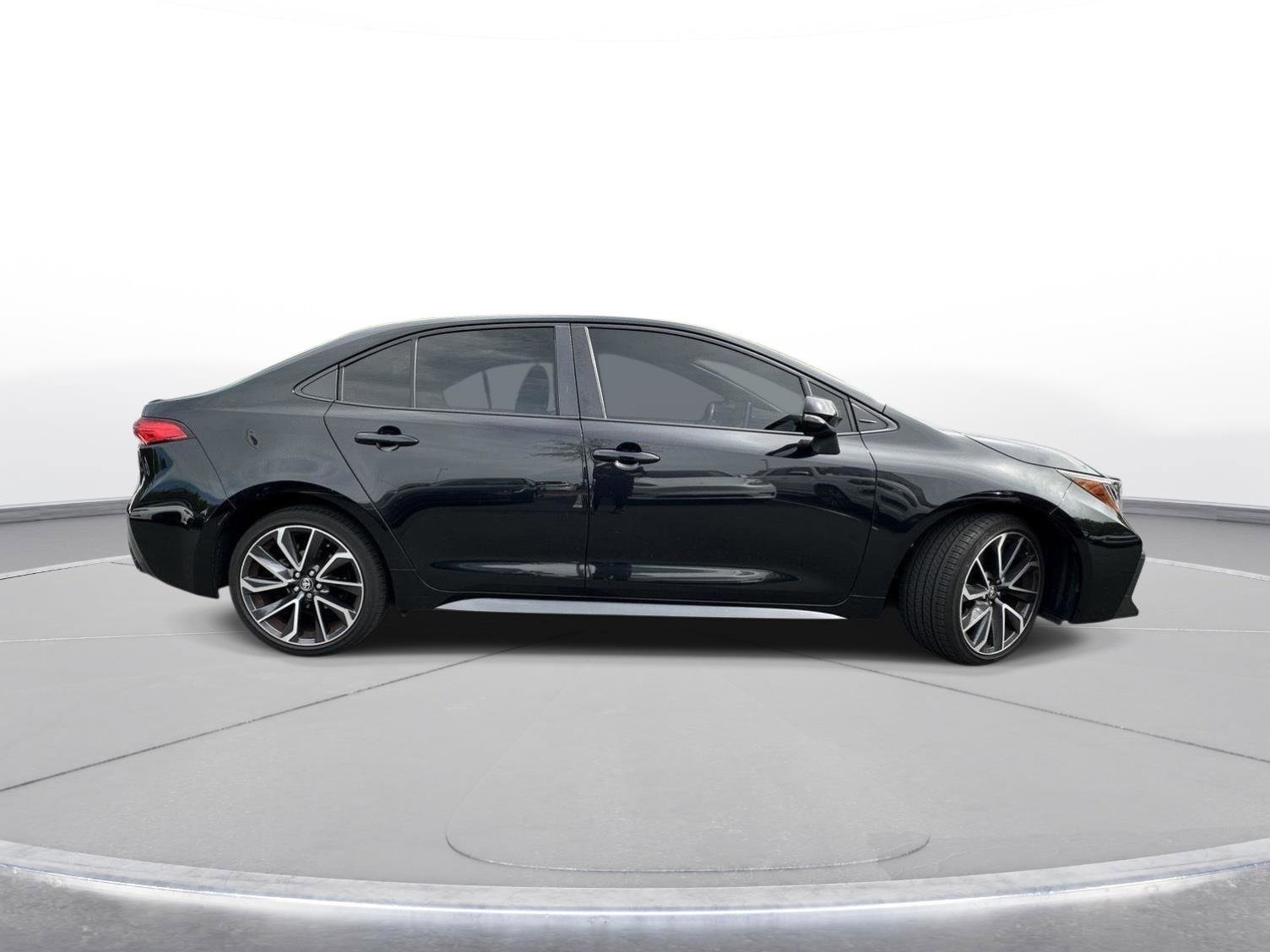 Used 2020 Toyota Corolla SE image 5