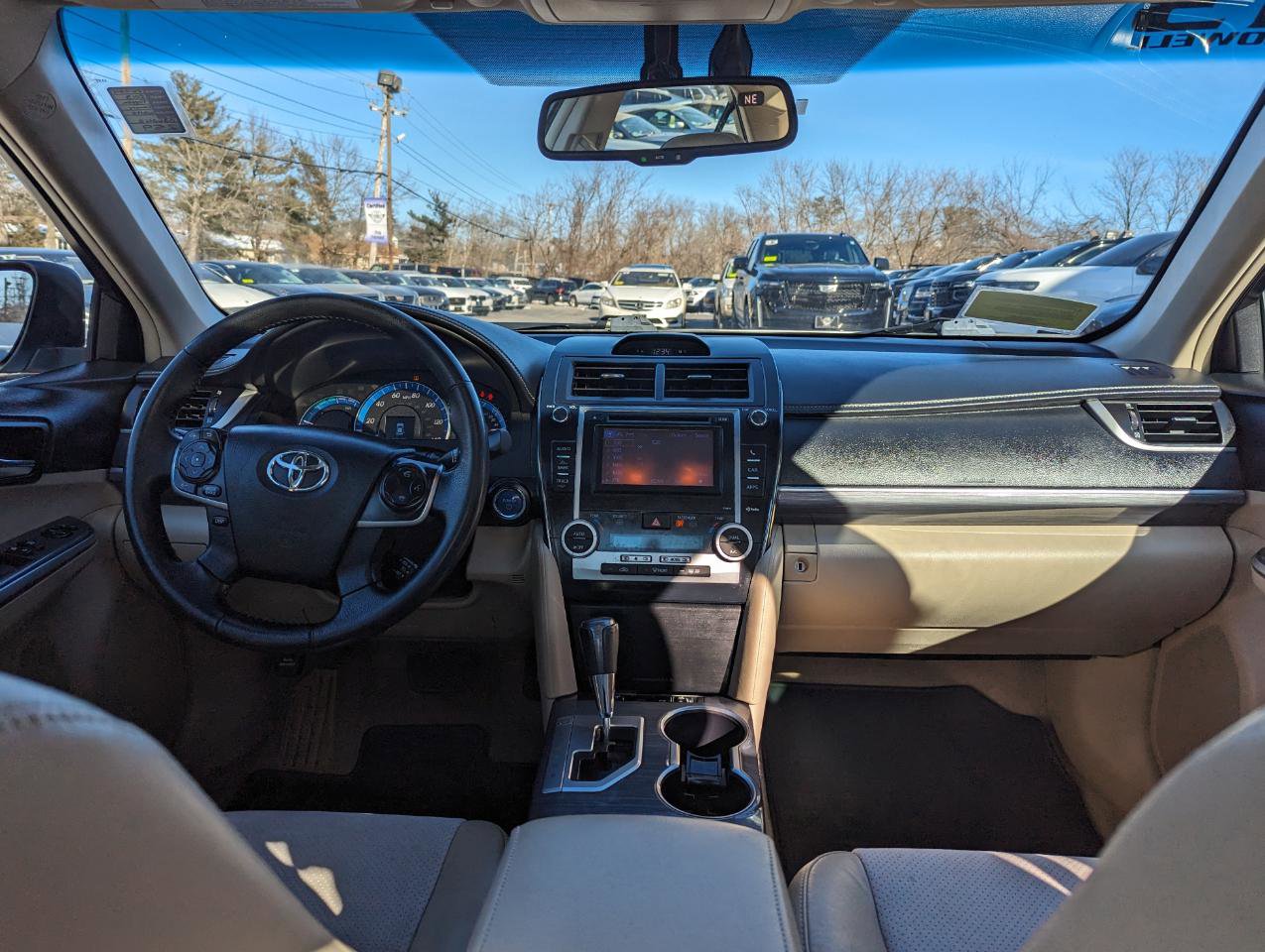 Used 2013 Toyota Camry XLE w/ Leather Pkg image 38