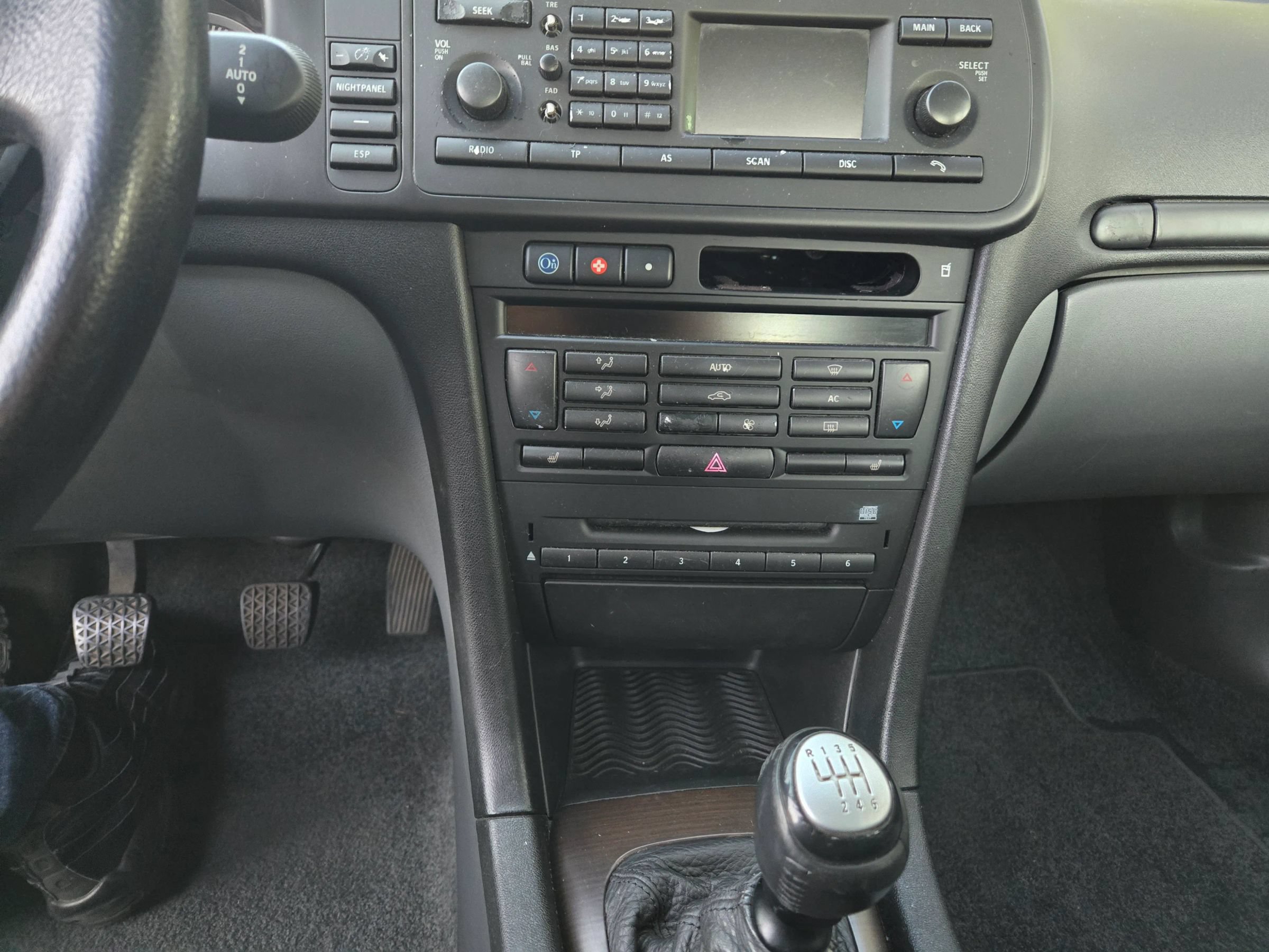 Used 2003 Saab 9-3 Arc FWD image 15