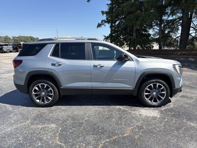 New 2027 GMC Terrain Elevation w/ Elevation Premium Package FWD image 4