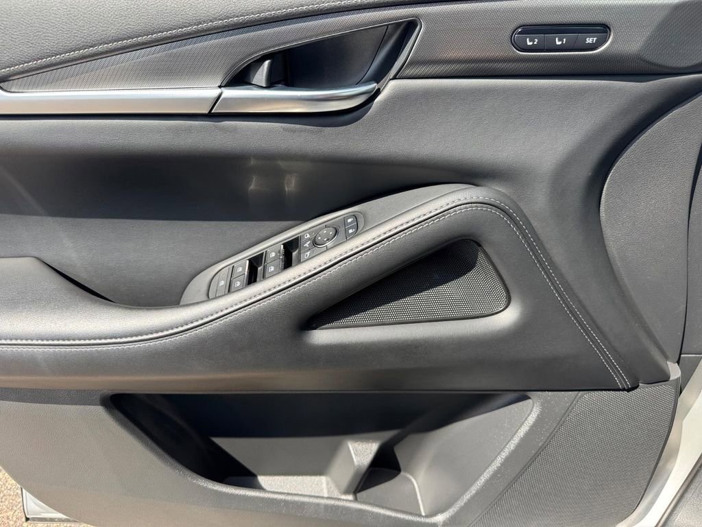Used 2023 INFINITI QX60 Luxe AWD/4WD image 22