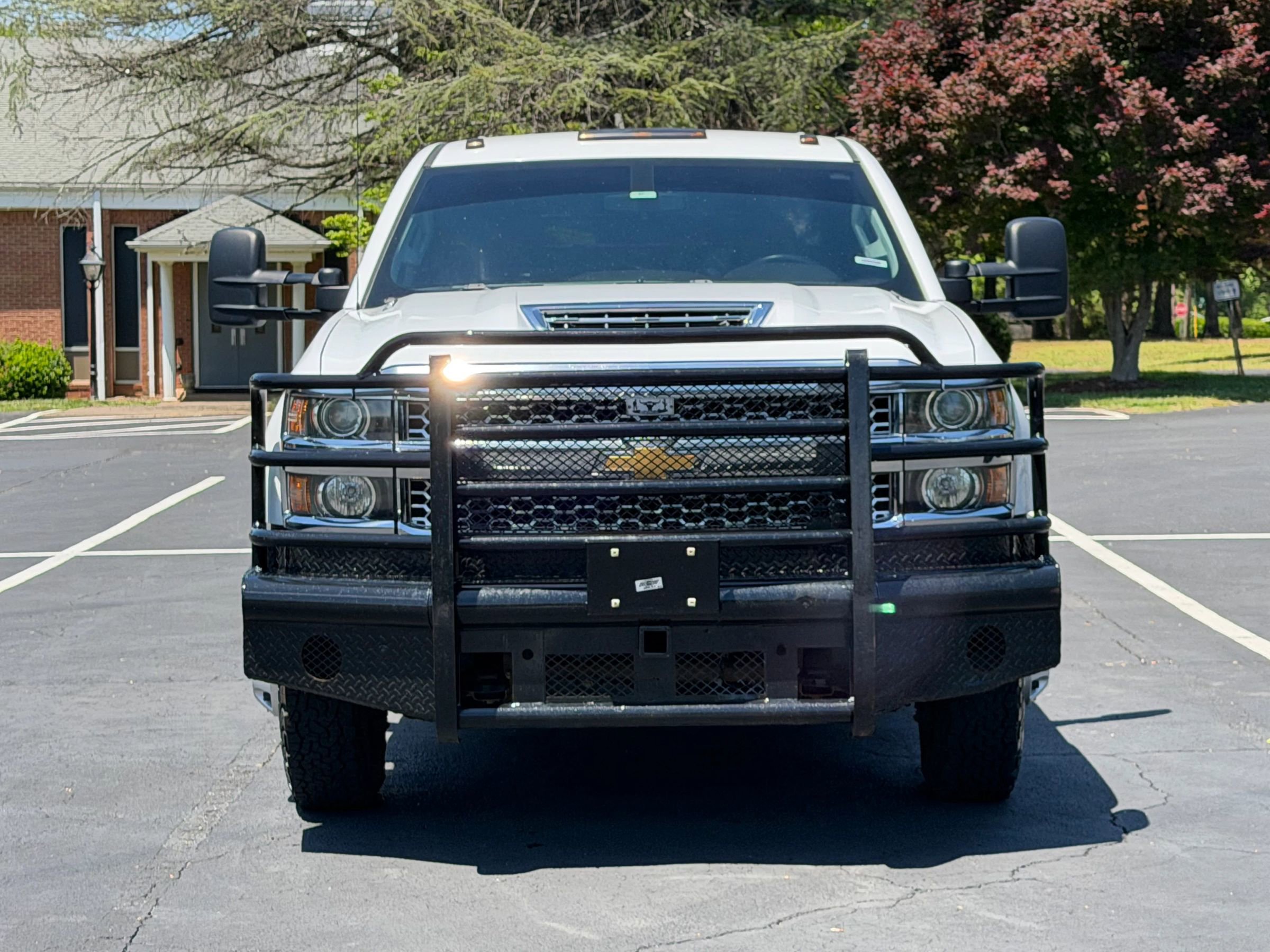 Used 2019 Chevrolet Silverado 3500 W/T AWD/4WD image 3
