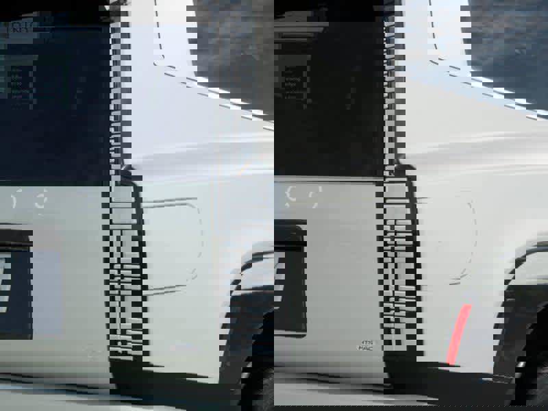 New 2026 Hyundai Ioniq 9 SEL image 3