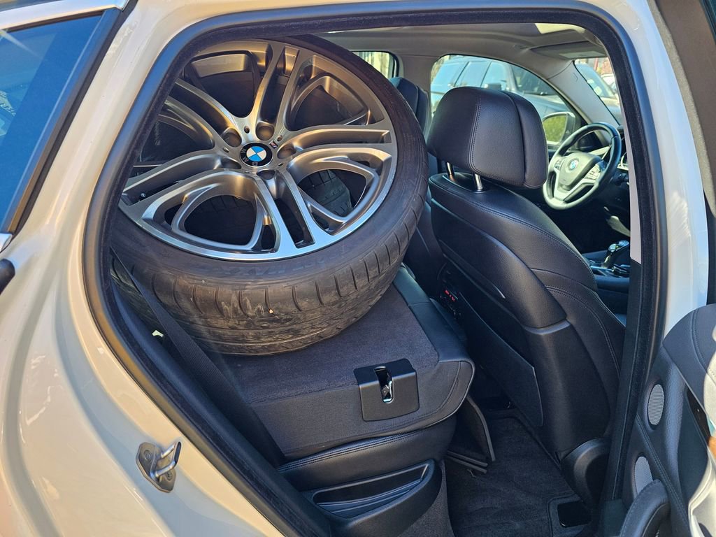 Used 2016 BMW X6 xDrive35i image 26